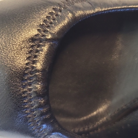 Prada Black Soft Leather Kitten Heels pointed toe pump SZ 7.5/38 leather insole - Picture 13 of 15